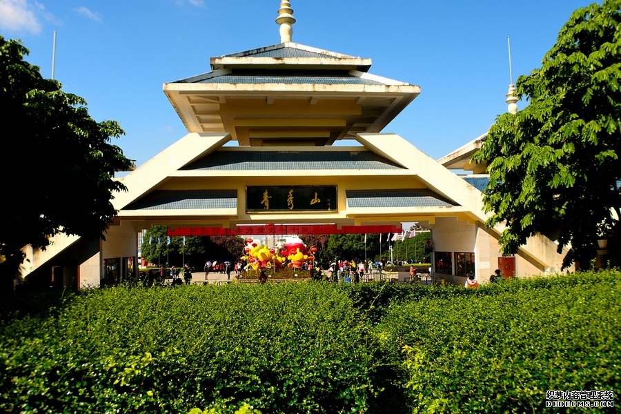 人挤车？新建人行天桥！南宁青秀山“微更新”很暖心